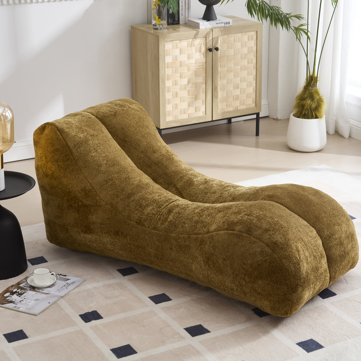 Creative Bean Bag Sofa Chair for Adults Filled with High-quality Sponge That Is Plump and Elastic Fitting the Curves of the Human Body and Providing Gentle Support to the Body in All As